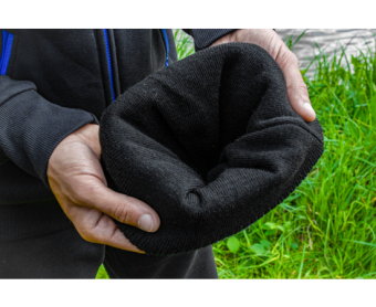 Водонепроницаемая шапка с помпоном Preston Celcius Waterproof Bobble